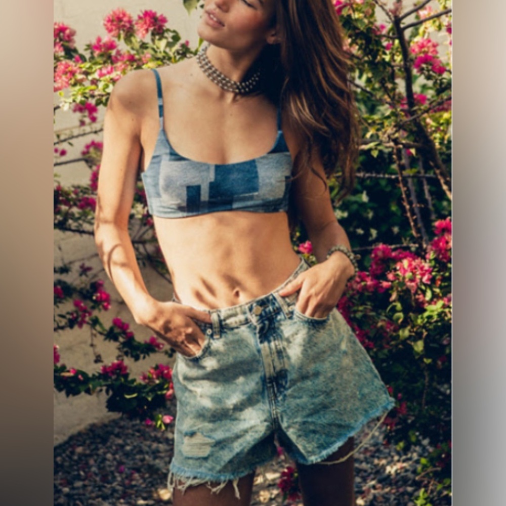 Brand New BDG A-Line Cutoff Denim Short 28
